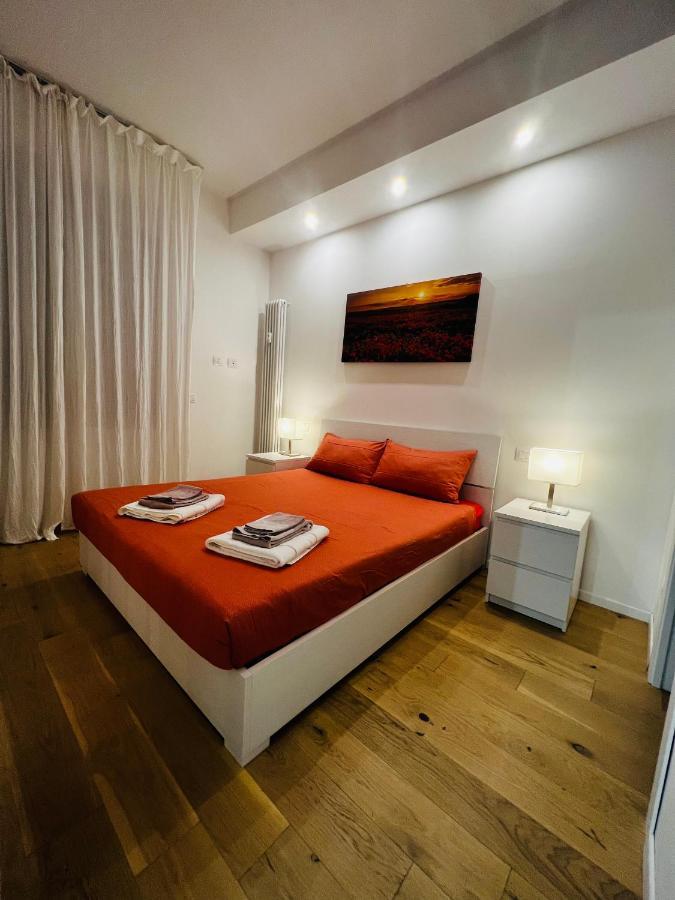 Appartamento Bright Terrace In Milano Esterno foto